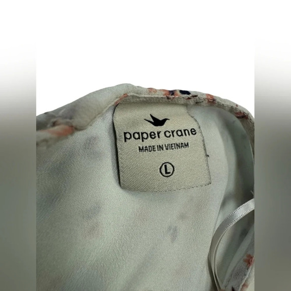 Paper Crane SS Frilly Pink and White Top Size Large - Picture 6 of 8